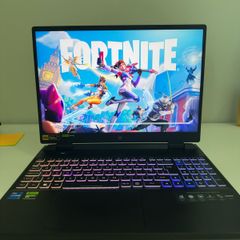 Acer Predator Helios Neo 16 Gaming Laptop (RTX 4070 / i7-13700HX / 16GB RAM / 1TB SSD)