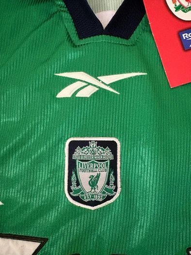 Liverpool 1999 2000 Brand New