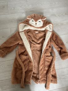 Kids robe 5-6yrs