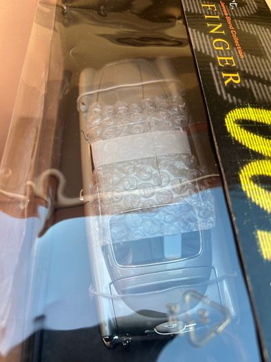 Autoart James Bond