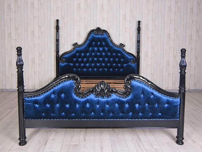 FOUR-POSTER BED CHATEAU MONTESPAN Column Bed 180 x 200 cm Double Bed Velvet Solid Mahogany Bed Frame