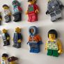 lego mixed minifigures x 13 Image 4