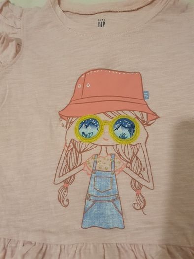 Gap tshirt