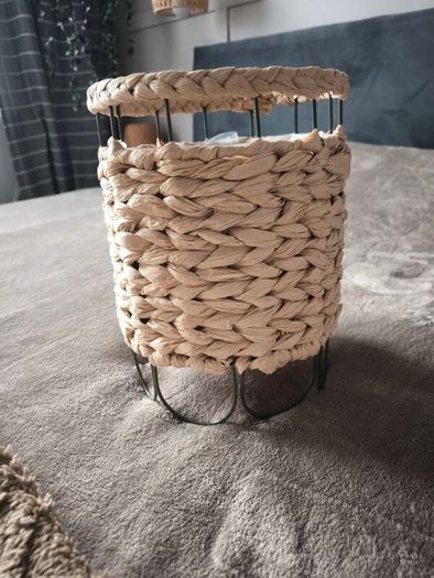 plant pot