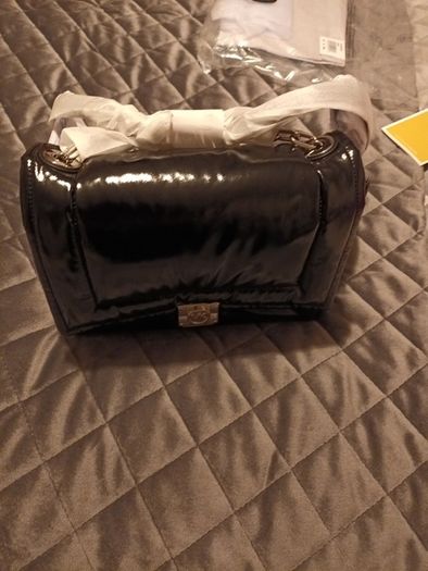 Genuine brand new with tags and packaging michael kors