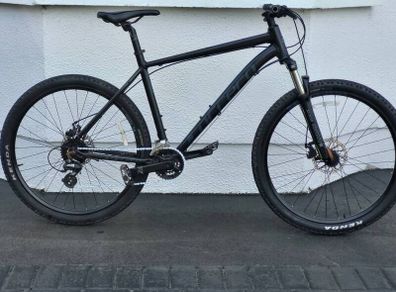 Carerra Vengance 27.5 Wheels Disc Brakes