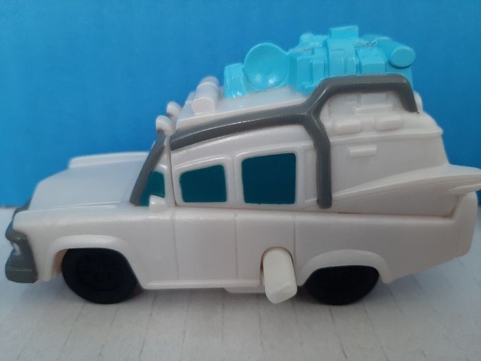 New Ghost buster car 1999