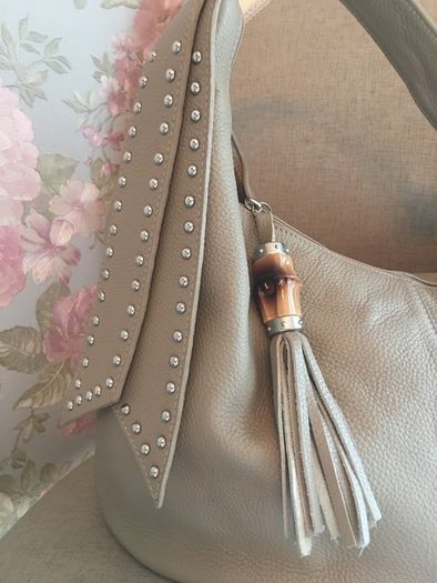 Leather bag as new.