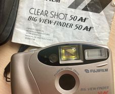 Retro Fujifilm Big View-Finder Auto 10 35mm camera