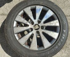 1 x Original Volkswagen Passat 16'' Alloy + Tyre 215.55.16 - Nationwide Delivery