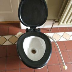 Boat toilet