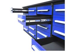 7 Ft heavy duty workbench -20 drawers