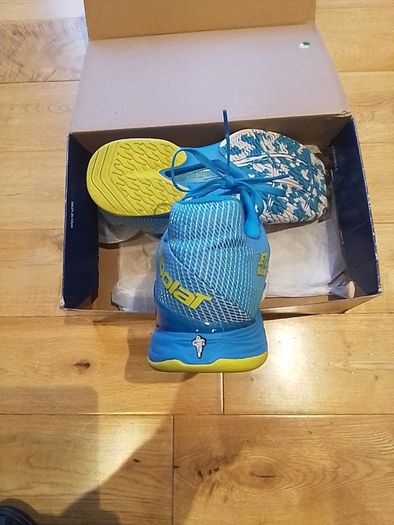 Tennis shoes Babolat