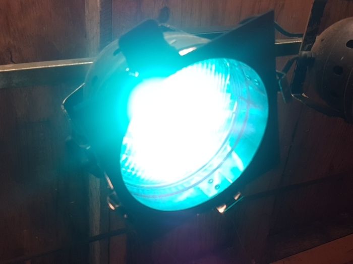 lighting cans