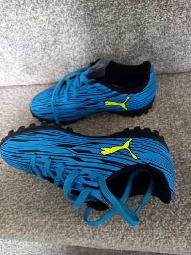 boys football shoes.UK10.EUR 28