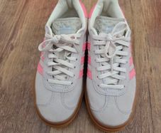 adidas wonens shoes