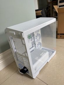 white pc case