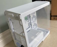 white pc case