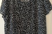 Gallery dressy top