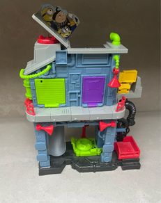 Minons Toy House