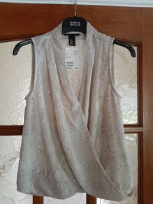 Bnwt H+M Blouse