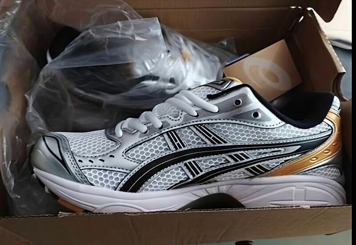 Asics Gel Kayano 14 (10)