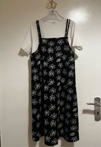 Girls summer dress & Tshirt combo age 10-11 years
