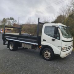 Hino  7.5 ton tipper