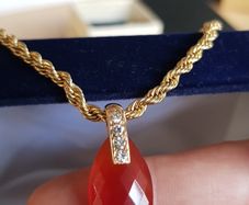 14 ct gold pendant withNatural  Carneol stone and Natural  diamonds