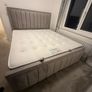 King size beds Image 9