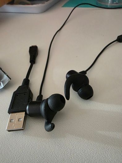 Wireless headphones, Anker Bluetooth headphones
