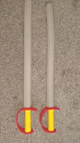 2 swords toys