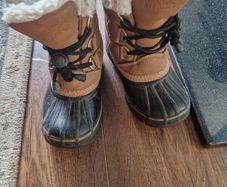 Mountain Warehouse kids boots