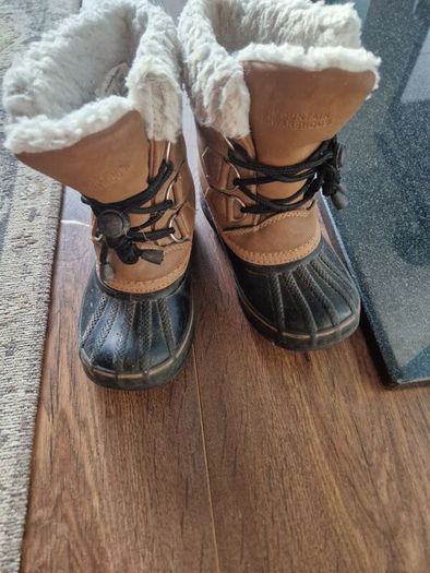 Mountain Warehouse kids boots