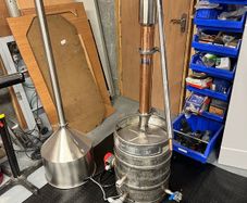 Batch distillery (still)