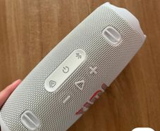 JBL Charge 6