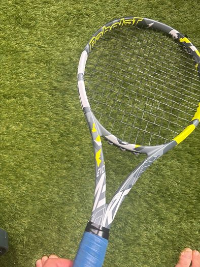 babolat evo raquet