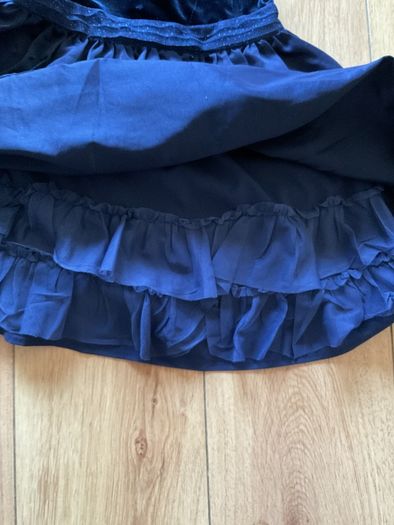 Beautiful M&S girls dress 4-5 years