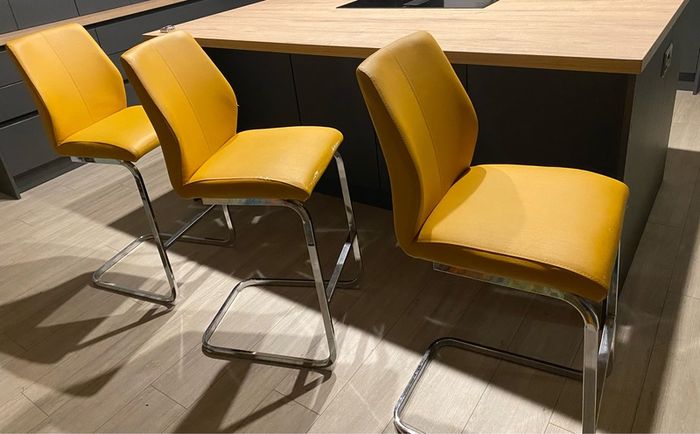 kitchen Island chairs