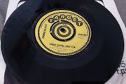 irish pressed single,  three scoreand ten