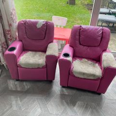 Mini kids armchairs
