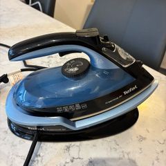 Tefal Freemove Air Cordless Fv6520 Steam Iron