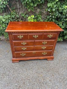 Mahogany Chest of Drawers