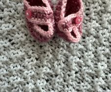 knitting  baby  blanket