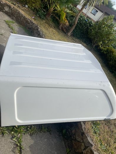 Toyota Hilux Canopy 2015
