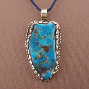 Vintage Turqouise & Brass Beatiful Desgin Pendant