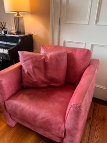 Vintage armchair / reading chair