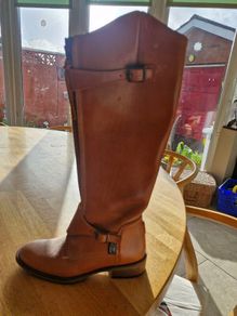 Tan Leather ladles boots