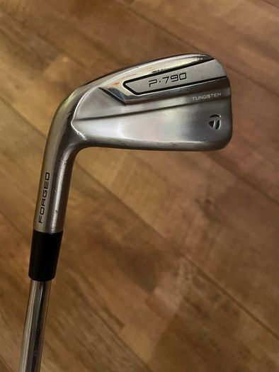 Left Handed Taylormade P790 Irons 4/6/8/PW