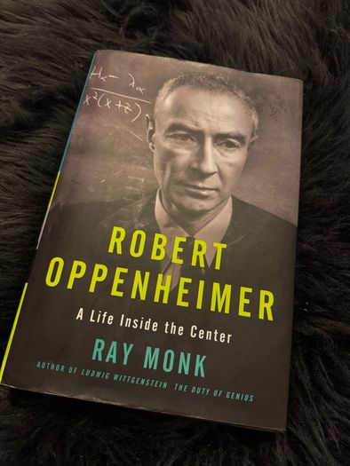 Robert Oppenheimer book